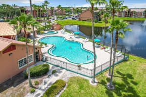 4103 TROPICAL ISLE BOULEVARD, KISSIMMEE, FL 34741 - MLS#MFRO6343719