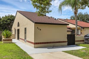 739 GOLDEN SUNSHINE CIRCLE, ORLANDO, FL 32807 - MLS#MFRO6343748