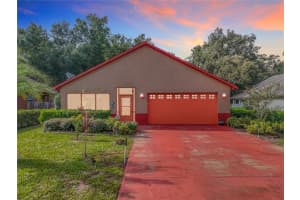 332 LIMIT AVENUE, MOUNT DORA, FL 32757 - MLS#MFRO6343818