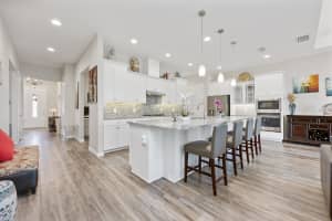 746 GRAND HILLTOP DRIVE, APOPKA, FL 32703 - MLS#MFRO6343864
