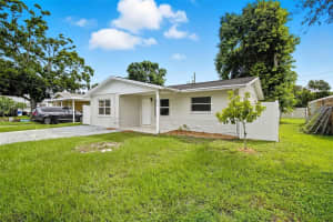 3713 37TH STREET, ST PETERSBURG, FL 33713 - MLS#MFRO6343884