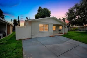 3713 37TH STREET, ST PETERSBURG, FL 33713 - MLS#MFRO6343884
