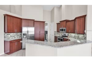 2630 HIGH RIDGE DRIVE, LAKELAND, FL 33812 - MLS#MFRO6344061