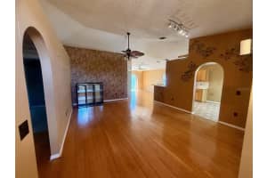 453 DOMINISH ESTATES DRIVE, APOPKA, FL 32712 Sold 10/31/25