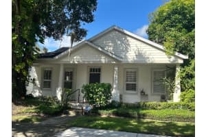344 FOREST AVENUE, ORLANDO, FL 32803 - MLS#MFRO6344111