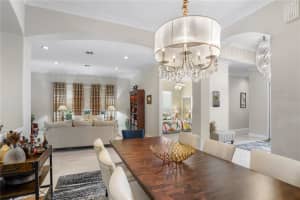 889 ISLAND CLUB SQUARE, VERO BEACH, FL 32963 - MLS#MFRO6344115