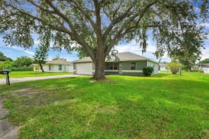 2925 DELROSE DRIVE, LAKELAND, FL 33805 Sold 10/30/25