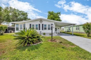 453 Tivoli Park Dr, DAVENPORT
