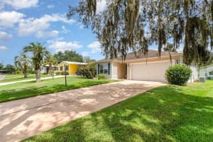 1013 PARKER PLACE, LADY LAKE, FL 32159 - MLS#MFRO6344225