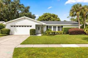 1561 Nottingham Dr, WINTER PARK