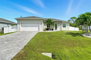 2713 Sw Embers Ter, CAPE CORAL