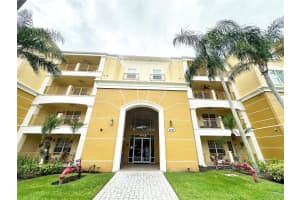 5036 Shoreway Loop #305, ORLANDO