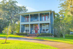 126 PALMETTO AVENUE, HOWEY IN THE HILLS, FL 34737 - MLS#MFRO6344442