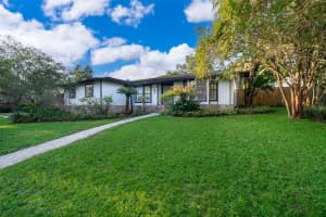 201 LYNDHURST COURT, LONGWOOD, FL 32779 - MLS#MFRO6344500