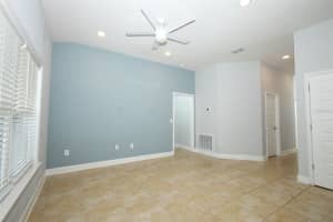 1061 CITRUS LANDINGS BOULEVARD, DAVENPORT, FL 33837 - MLS#MFRO6344606