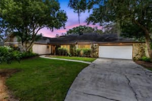 270 Queensberry Ct, LONGWOOD