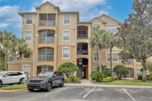 2821 Almaton Loop #301, KISSIMMEE