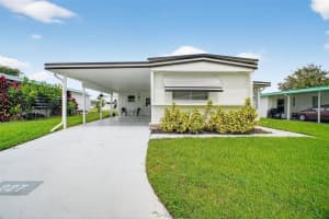 227 Paradise S, LEESBURG 227 Paradise S, LEESBURG