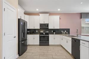 485 OCEAN COURSE AVENUE, DAVENPORT, FL 33896 - MLS#MFRO6345201