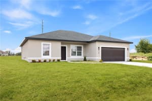 916 DESMOINES WAY, POINCIANA, FL 34759 - MLS#MFRO6345206