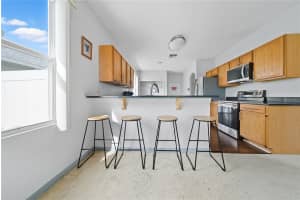 1345 KNOLLWOOD DRIVE, DAVENPORT, FL 33837 - MLS#MFRO6345244