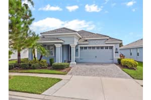 1510 Bunker Dr, DAVENPORT