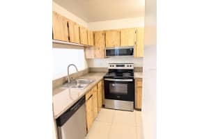 5226 VIA HACIENDA CIRCLE, ORLANDO, FL 32839 - MLS#MFRO6345457
