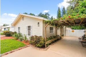 2825 MAYER STREET, ORLANDO, FL 32806 Sold 10/30/25