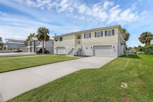 1720 20TH AVENUE, CRYSTAL RIVER, FL 34428 - MLS#MFRO6345523