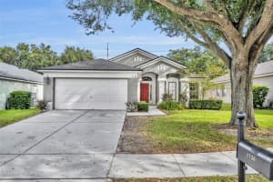 1736 Setting Sun Loop, CASSELBERRY