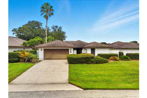 11 Abbey Ct, HAINES CITY