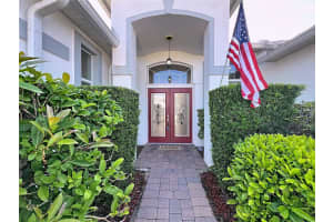 3311 STERLING LAKE CIRCLE, OVIEDO, FL 32765 - MLS#MFRO6345646
