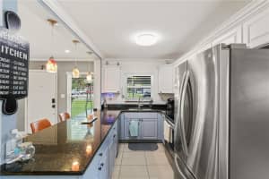 2211 BEATRICE DRIVE, ORLANDO, FL 32810 - MLS#MFRO6345669