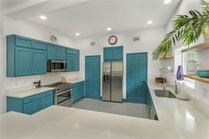 802 7TH AVENUE, GAINESVILLE, FL 32601 - MLS#MFRO6345690