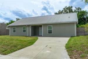 5812 FLORI LANE, ORLANDO, FL 32808 - MLS#MFRO6345831