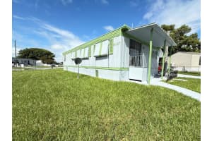 8107 Charlin Pkwy, ORLANDO