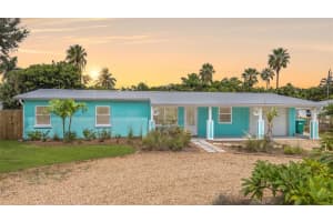 320 Avenida De La Vista Vis, INDIALANTIC