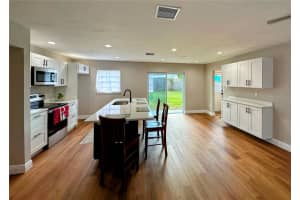 315 PANAMA CIRCLE, WINTER SPRINGS, FL 32708 Sold 11/04/25