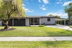 1725 Dodge Cir N, MELBOURNE