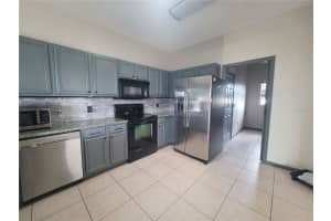 100 SAFFRON WAY, KISSIMMEE, FL 34758 - MLS#MFRO6346071