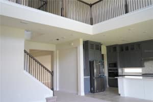 8351 PARK CLIFF WAY, ORLANDO, FL 32836 - MLS#MFRO6346146