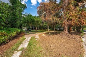 14047 LAKE PRICE DRIVE, ORLANDO, FL 32826 - MLS#MFRO6346285