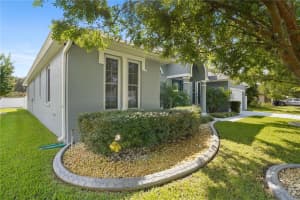 2201 BALLARD AVENUE, ORLANDO, FL 32833 - MLS#MFRO6346341