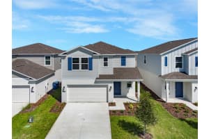 2221 Crown Rock Dr Haines City, FL 33844 - Off Market