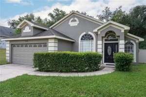 6126 BROOKHILL CIRCLE, ORLANDO, FL 32810 Sold 10/29/25