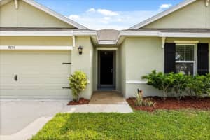 9735 PEPPER TREE TRAIL, WILDWOOD, FL 34785 - MLS#MFRO6346508