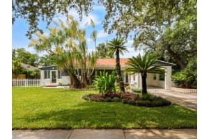 1381 CANTERBURY ROAD, WINTER PARK, FL 32789 - MLS#MFRO6346570