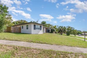 1243 WANDA LANE, DELTONA, FL 32725 Sold 11/10/25