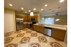 35 COVENTRY COURT, KISSIMMEE, FL 34758 - MLS#MFRO6346669