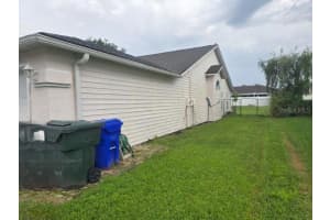 3258 TRIPLE CROWN LANE, LAKELAND, FL 33811 - MLS#MFRO6346673